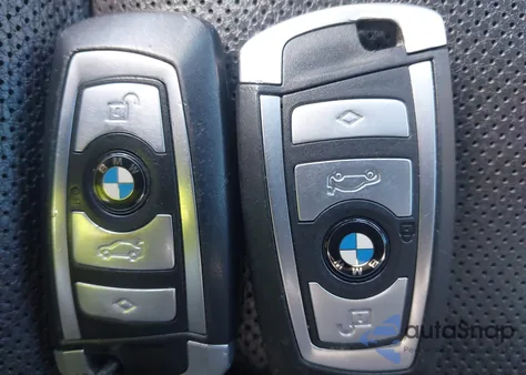 2011 BMW 750I z USA, uszkodzony, nr VIN WBAKA8C56BC446857